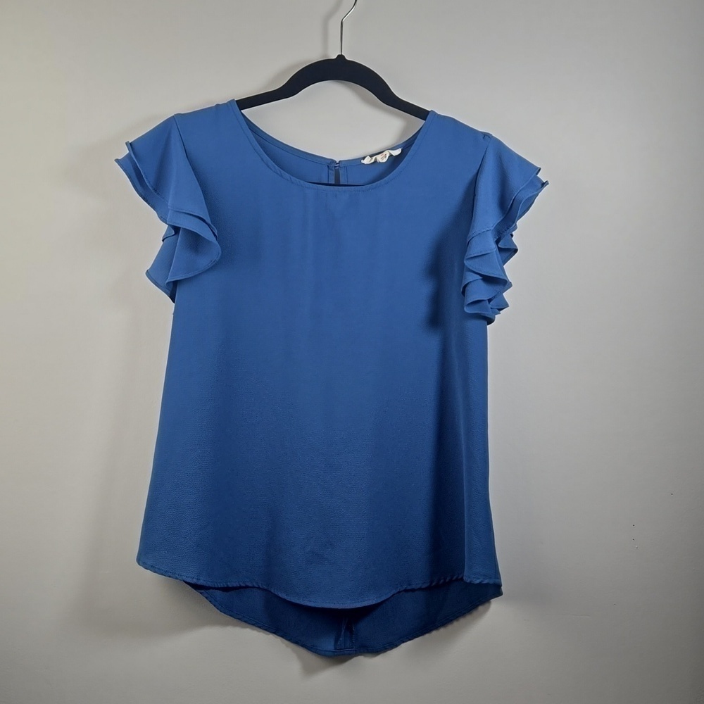 E & M Blue Ruffle Sleeve Top